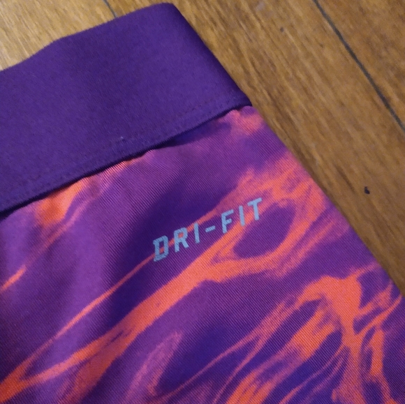 Nike pro dri-fit Core pool compression capri pants - Picture 8 of 16